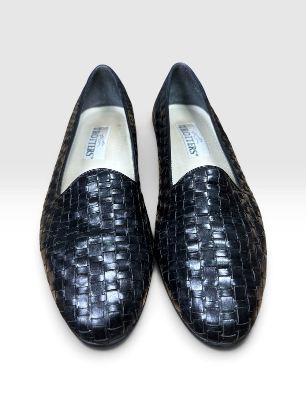 Trotters Liz Womens 9.5 Black Woven Leather Loafers Slip On Comfort Flats